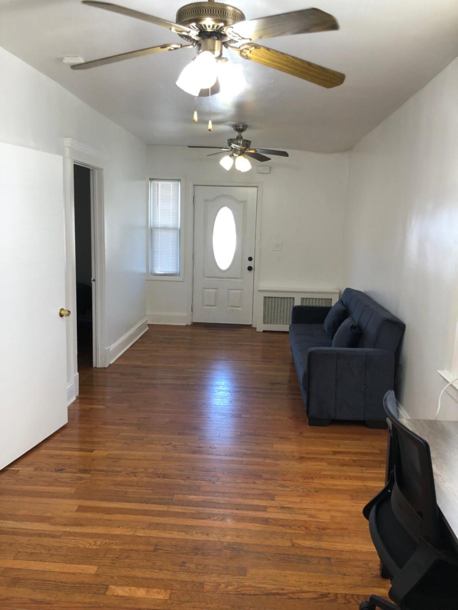 Private 2 Bedroom And 1 Bathroom House In A Quiet Area And Convenient To Nyc Bus And Train Perth Amboy Exterior photo
